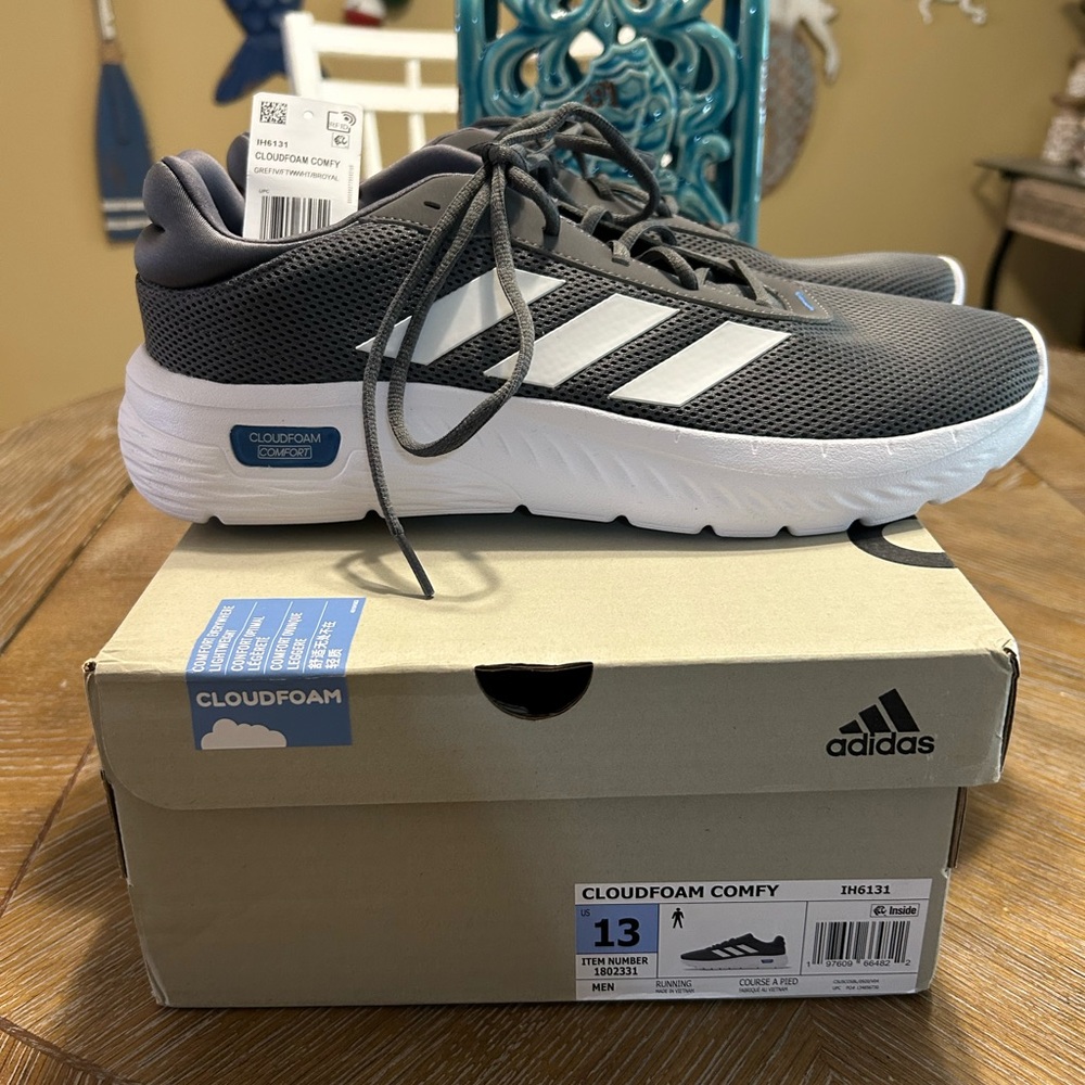 Adidas Cloudfoam Gray and White Sneakers Size 13 men’s